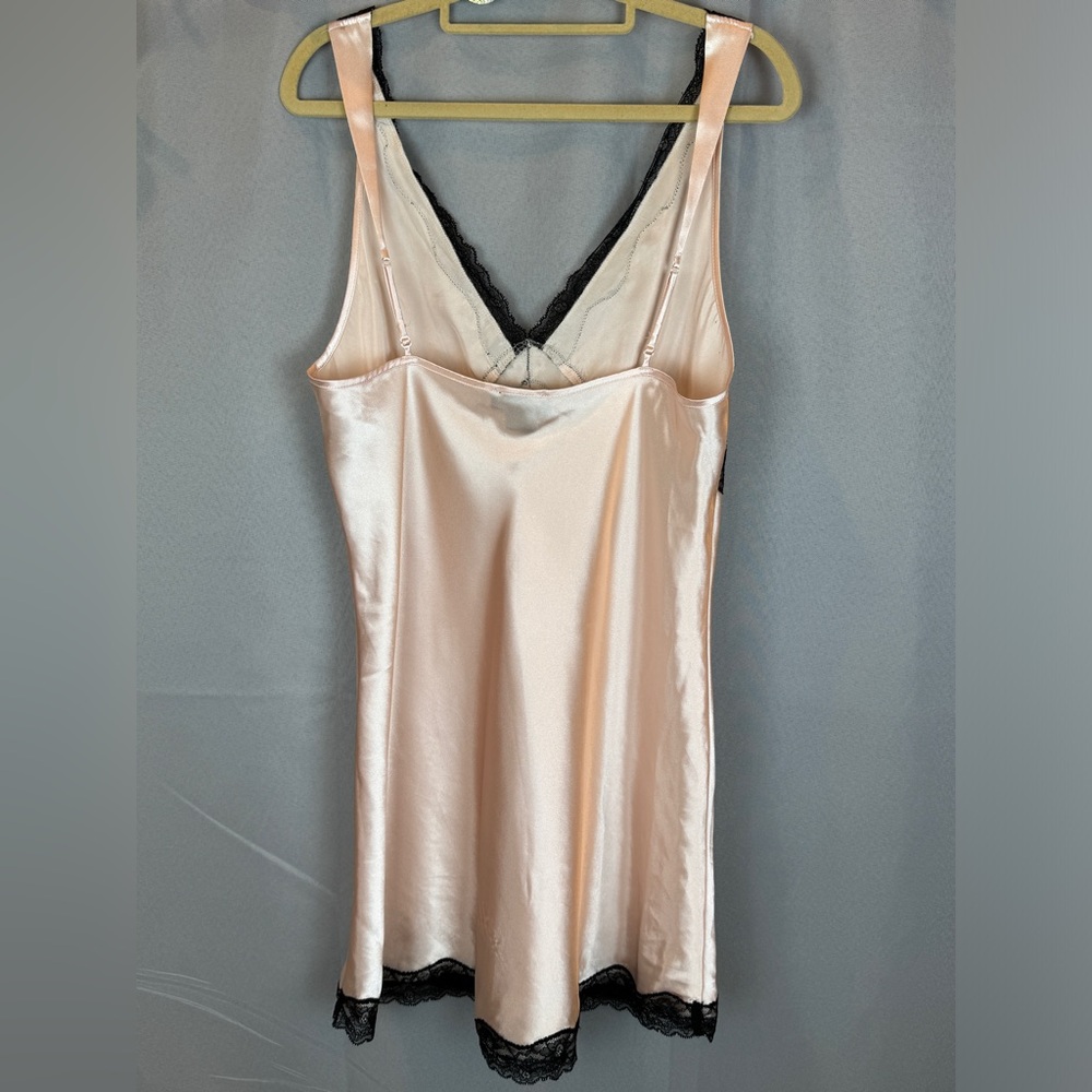 Jones New York Intimates Pink & Black Lace Slip- Sz Large - Picture 4 of 8